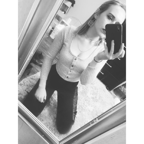 Meet the Posher Other - Meet your Posher, Tabitha